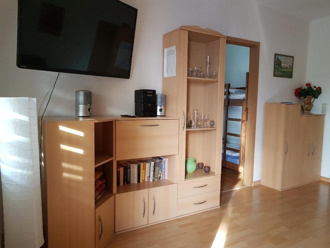 Gaestewohnungen Hennig Markkleeberg Esterno foto